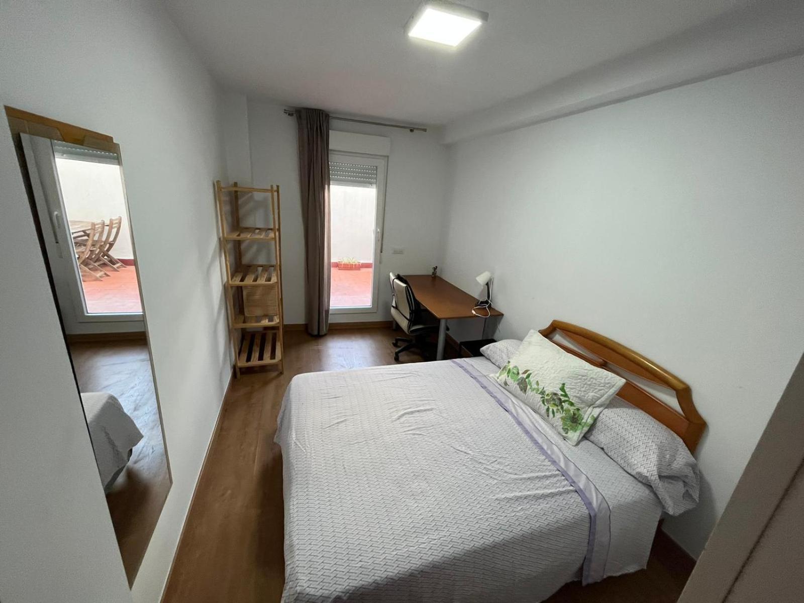 Precioso Apartamento A 5Min De La Playa Y El Puerto Валенсия Экстерьер фото