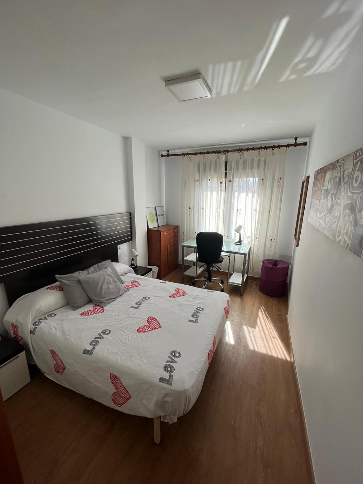 Precioso Apartamento A 5Min De La Playa Y El Puerto Валенсия Экстерьер фото